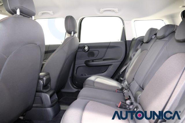 MINI Countryman 1.5 COOPER ESSENTIAL AUTOMATICA