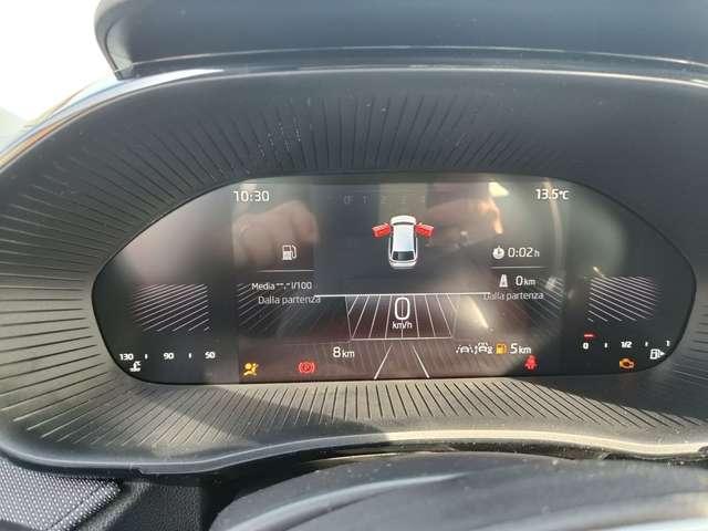 Skoda Fabia 1.0 tsi Young Edition 95cv