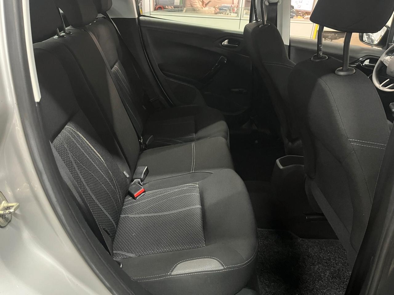 Peugeot 208 1.2 solo 70mila km, 5 porte