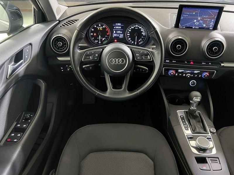 Audi A3 A3 Sportback 30 1.5 g-tron Business (Pack S-line ext.) 131cv s-tronic