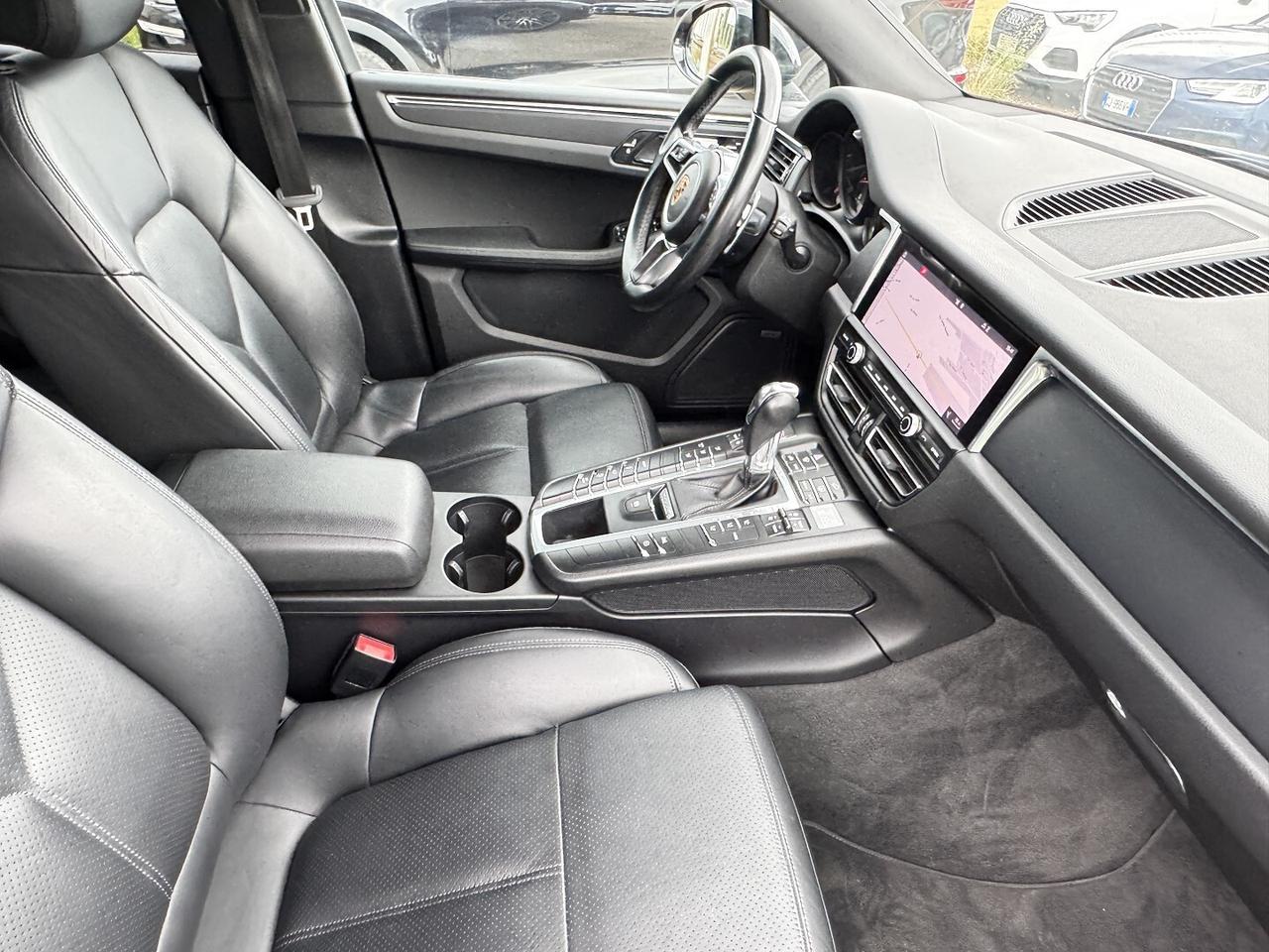 PORSCHE MACAN 2.0 TURBO BENZINA PELLE TETTO NAVI