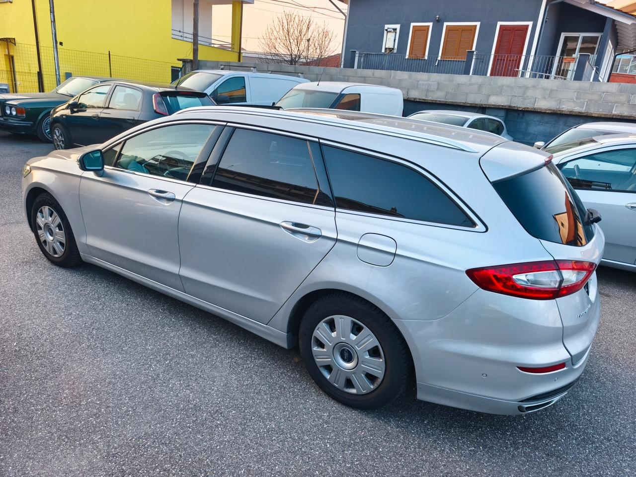 Ford Mondeo 2.0 TDCi 180 CV S&S Powershift SW Titanium