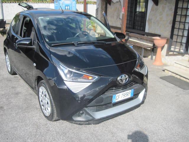 Toyota Aygo Connect 1.0 VVT-i 72 CV SOLO KM 30000