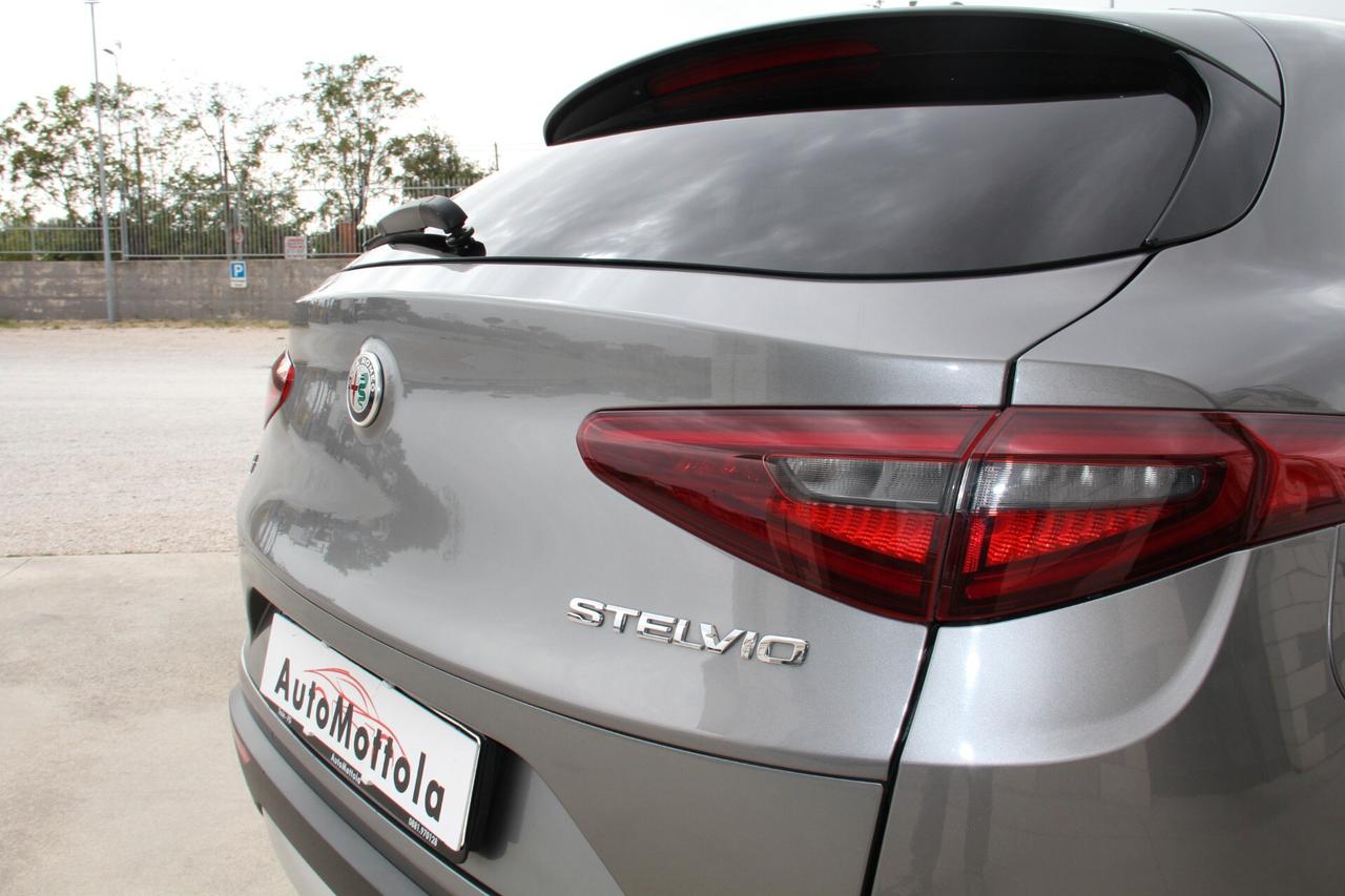 Alfa Romeo Stelvio 2.2 Turbodiesel 210 CV AT8 Q4 Executive