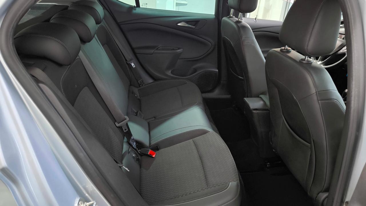 Opel Astra 1.6 CDTI 136CV EcoFLEX S&S 5 porte Cosmo