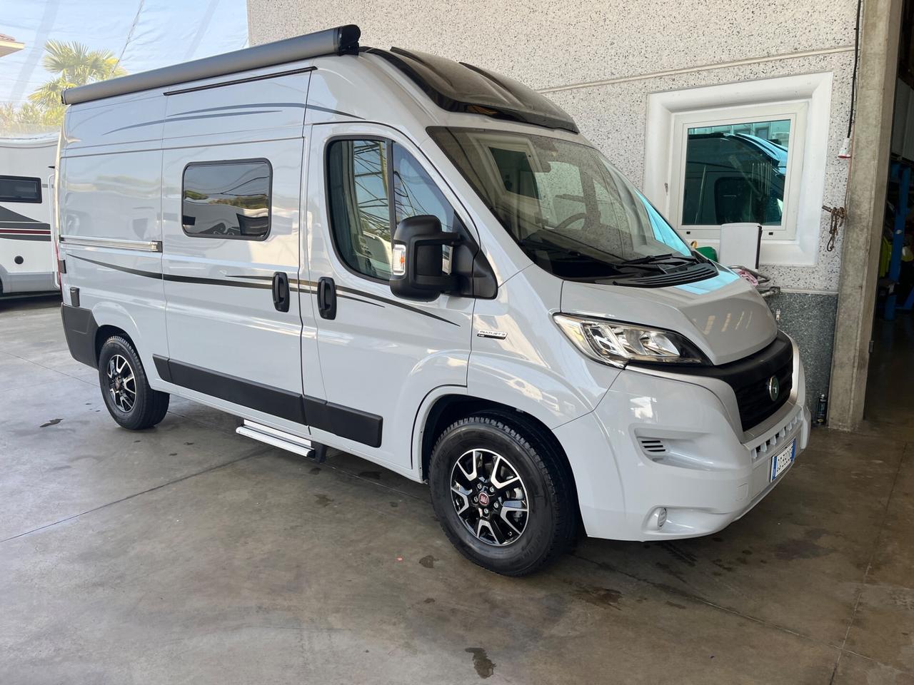 Font Vendome horizon 107