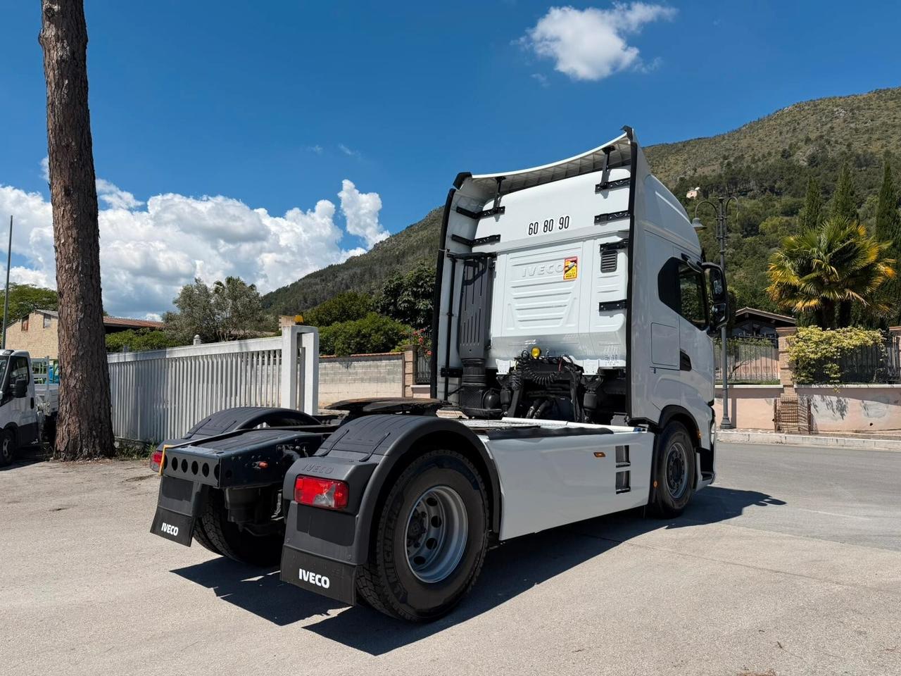IVECO S-WAY 510
