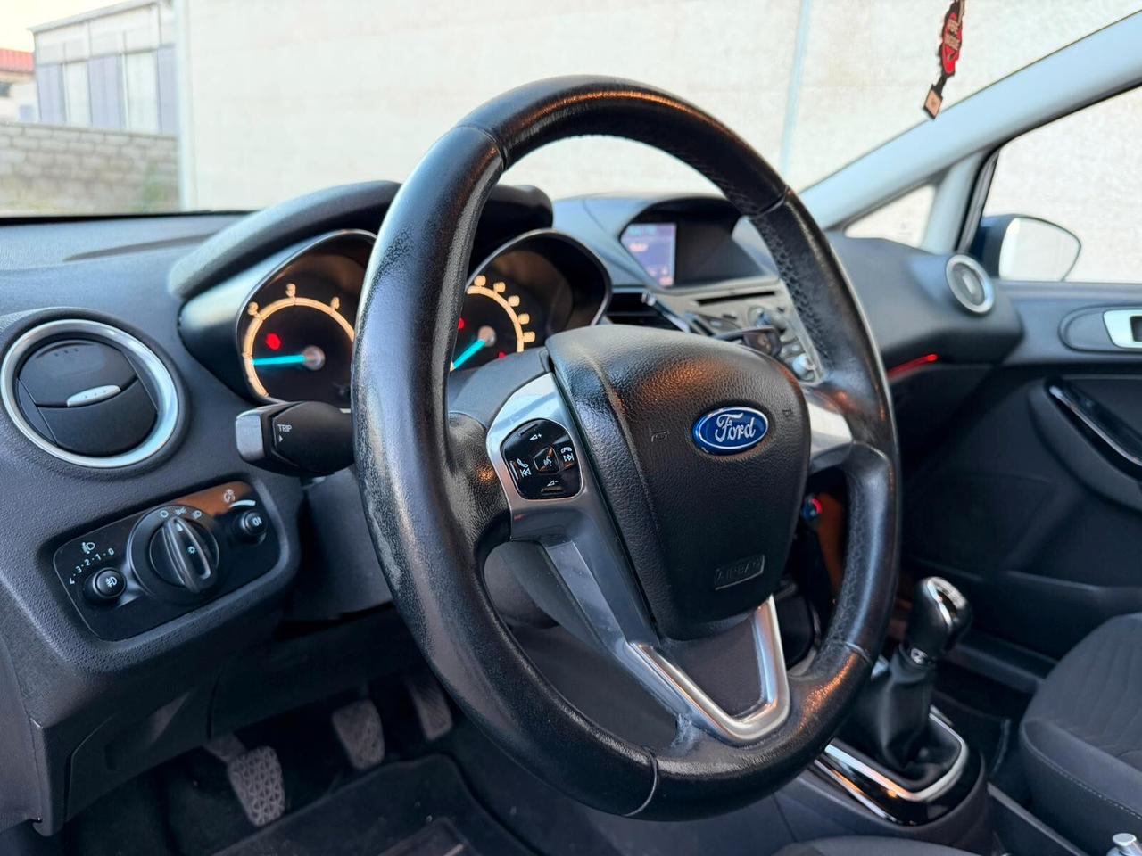 Ford Fiesta 1.5 TDCi 75CV Titanium
