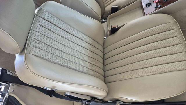 MERCEDES-BENZ SL 560 SL Roadster