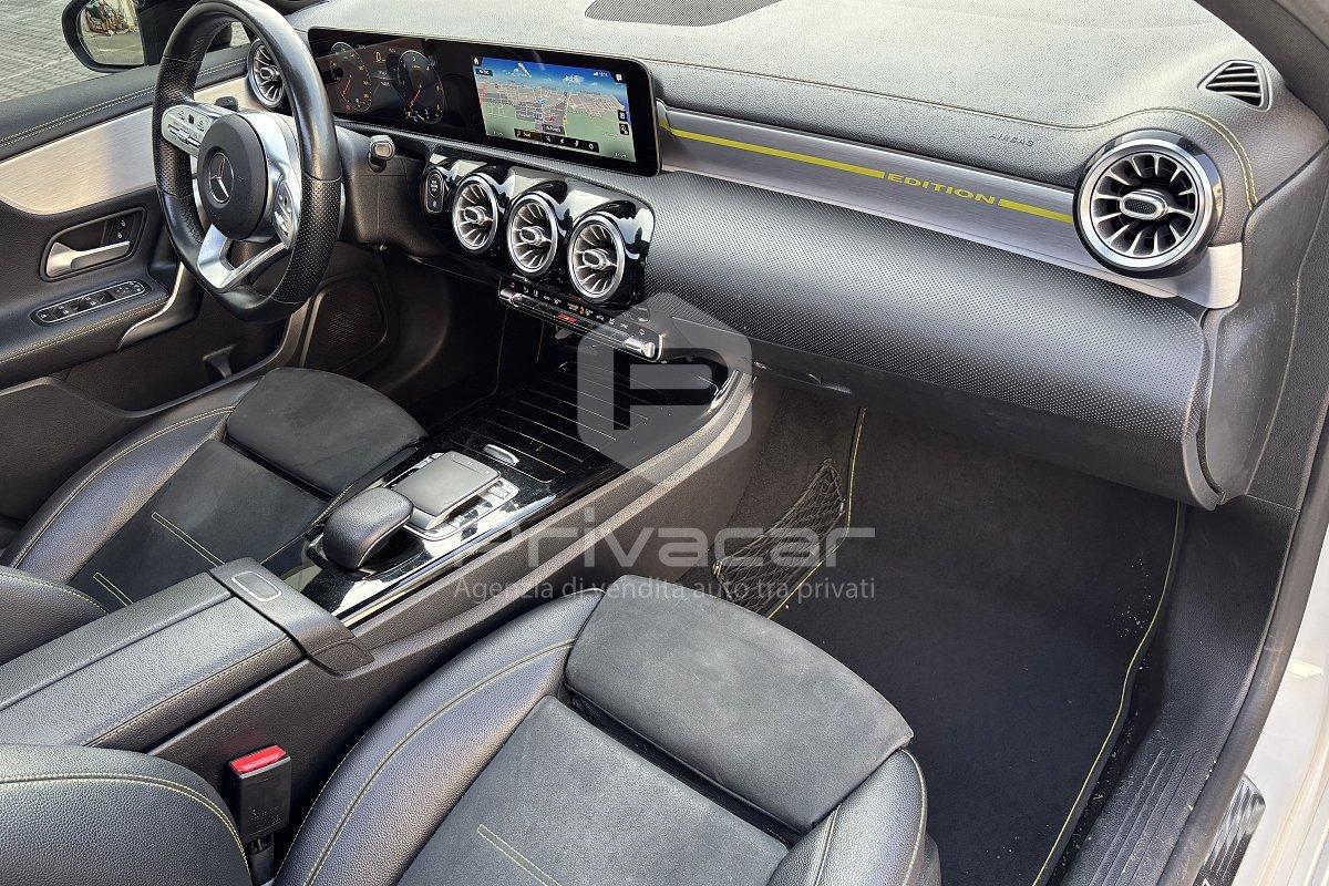 MERCEDES A 180 d Automatic Premium