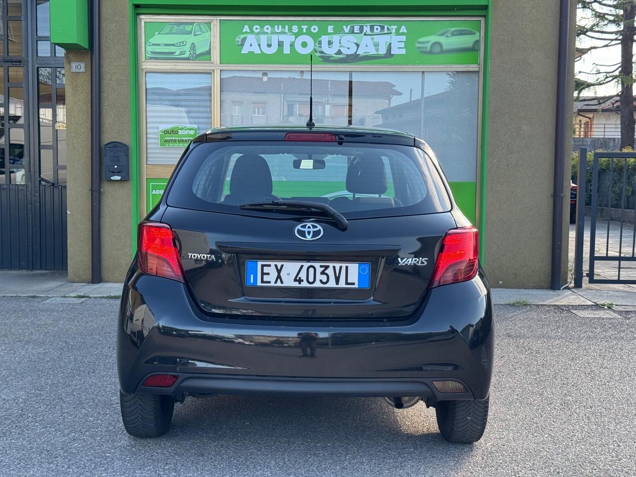 Toyota Yaris 1.0 Benzina 69CV 5 porte – 2014 – Neopatentati