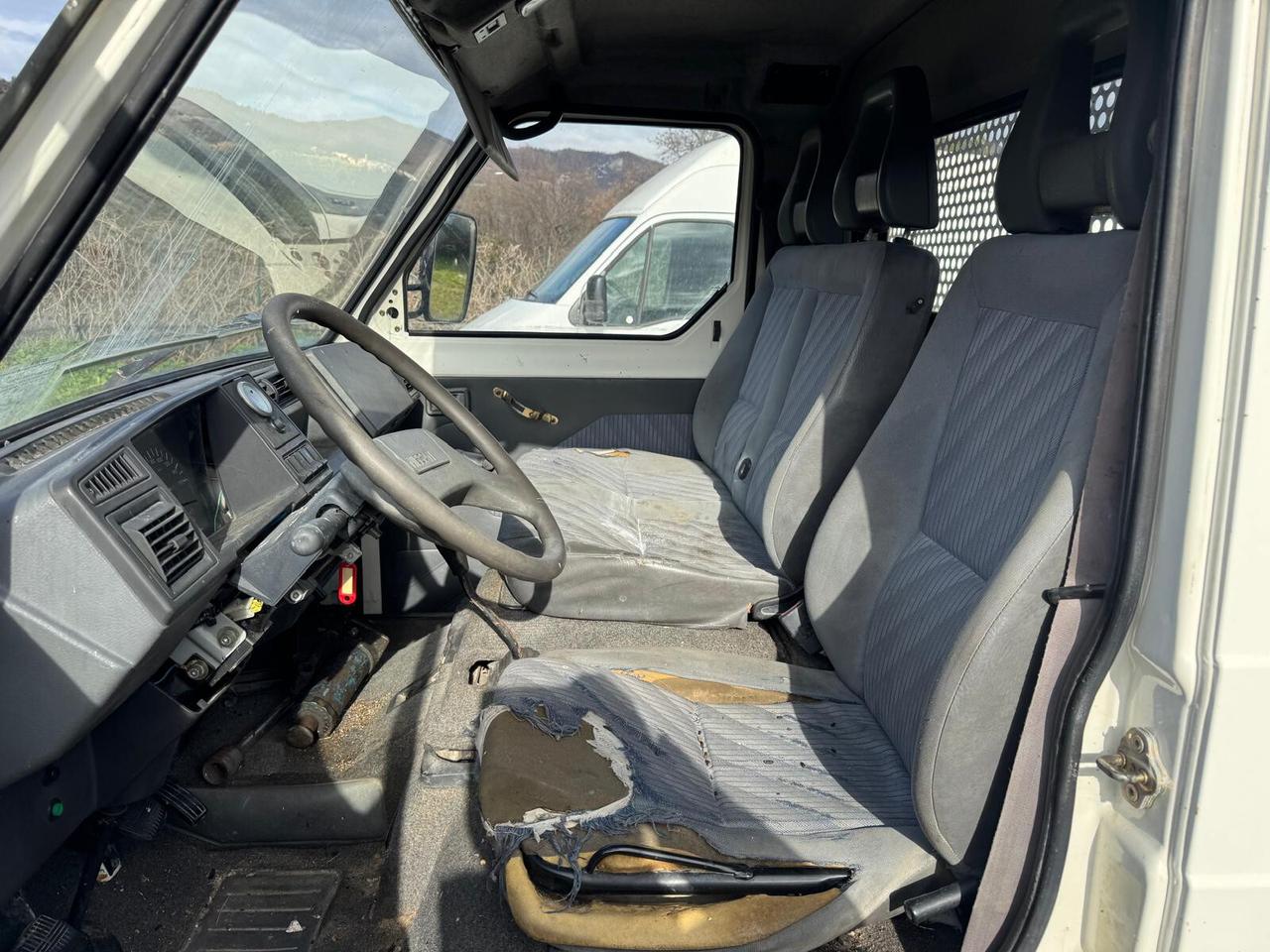 Nissan Trade 3.0 Ribaltabile