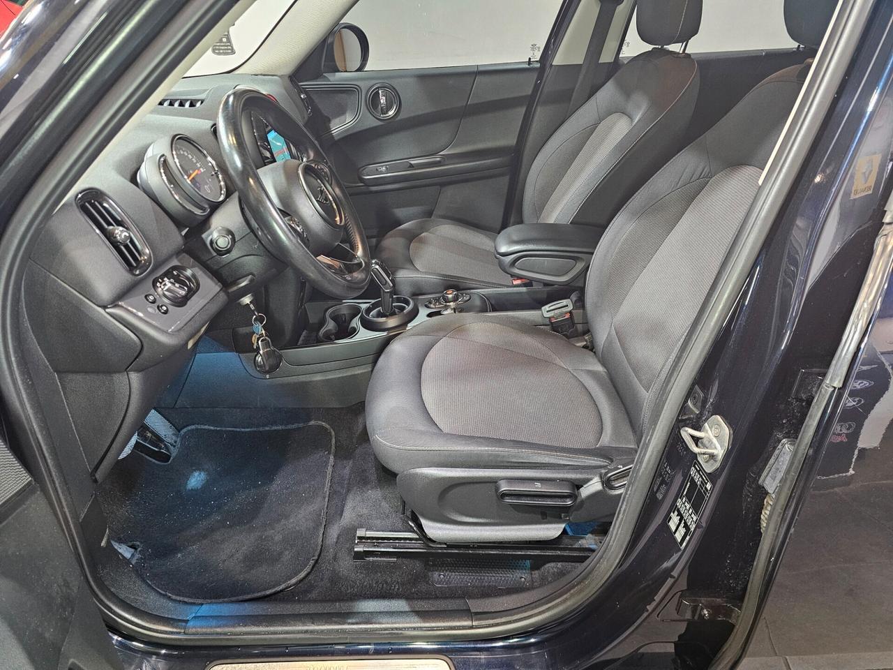 Mini One D Countryman 2.0 Cooper Business Automatica