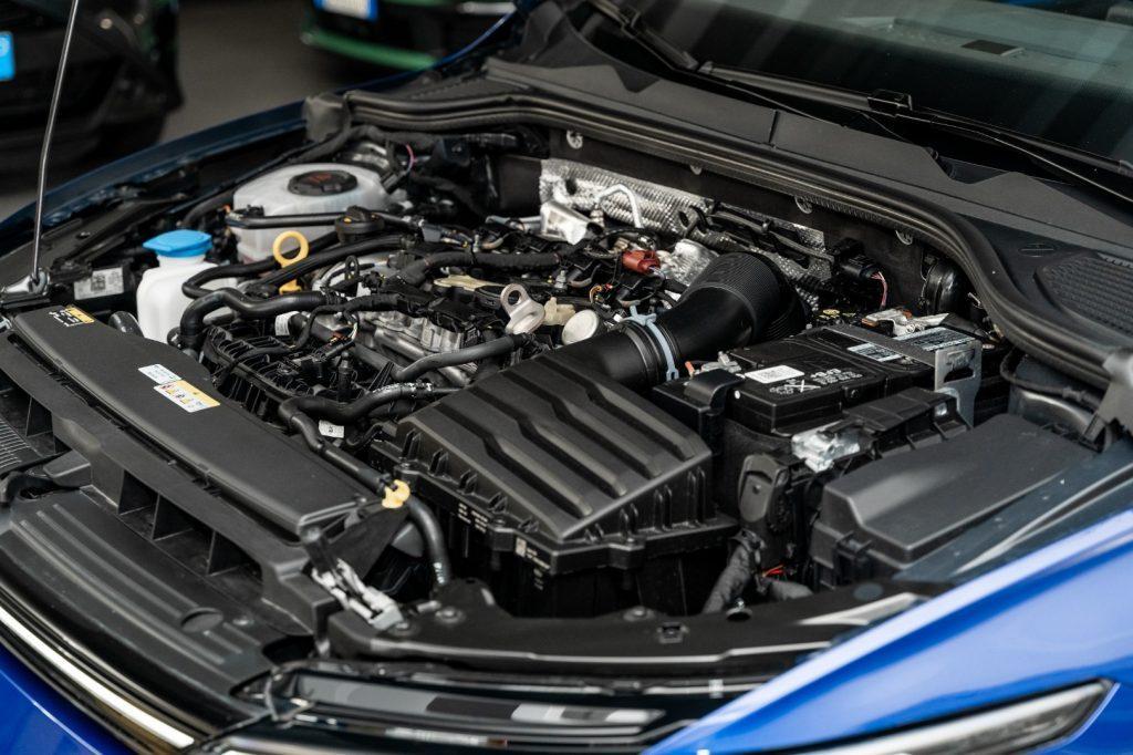 VOLKSWAGEN Golf R 2.0 TSI R DSG 4Motion Performance