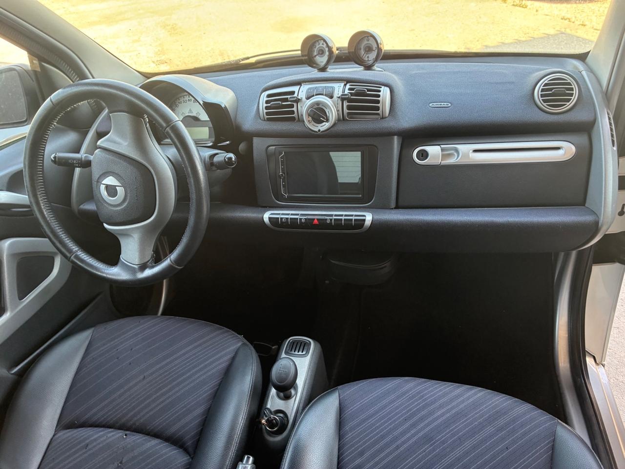 Smart ForTwo 1000 52 kW coupé limited two