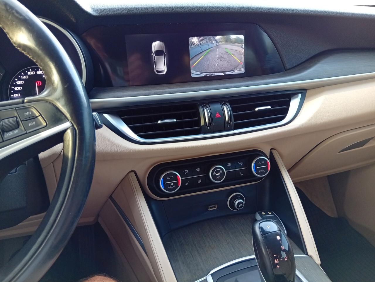 Alfa Romeo Stelvio 2.2 Turbodiesel 210 CV AT8 Q4 Executive