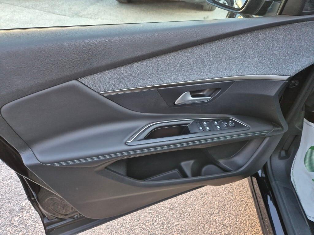 Peugeot 3008 BLUEHDi 130CV ALLURE