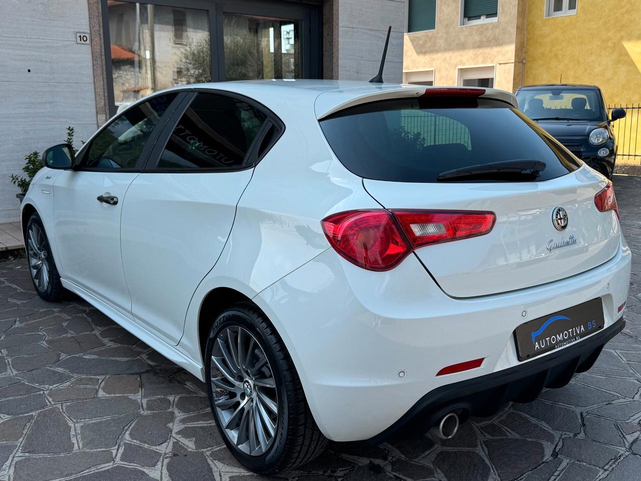 Alfa Romeo Giulietta 1.6 JTDm-2 105 CV Sprint