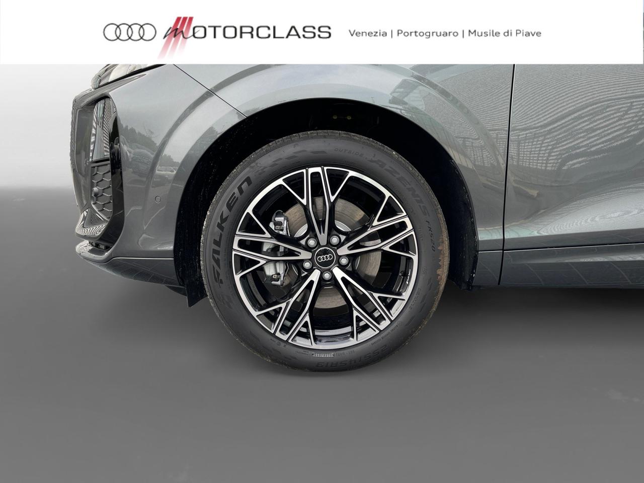 Audi Q3 2.0 tdi 150cv s line edition s tronic