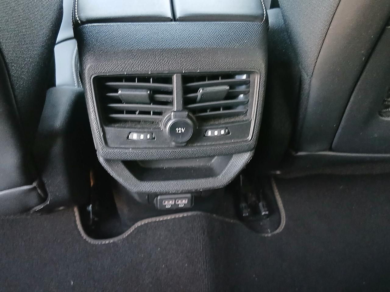 Peugeot 3008 BlueHDi 130 S&S EAT8 GT