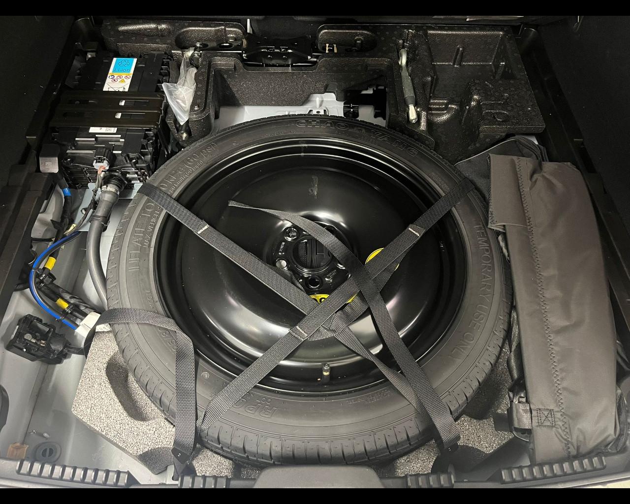 VOLVO XC60 (2017-->) - XC60 B4 (d) AWD automatico Plus Dark