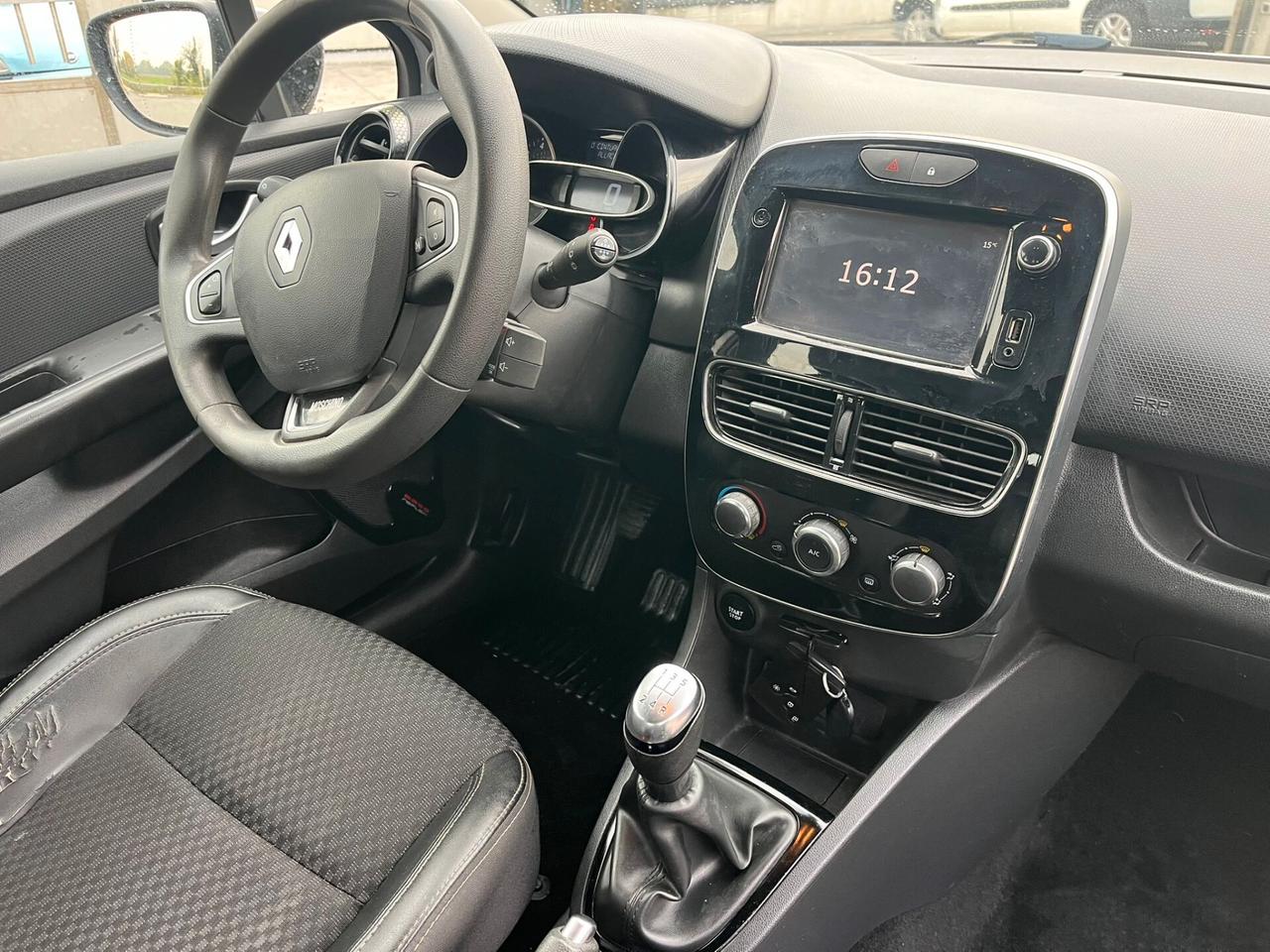 Renault Clio dCi 8V 75 CV 5 porte Moschino Life