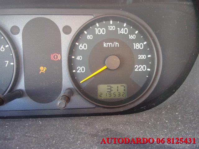 FORD Fiesta 1.2 16V 5p. Ambiente