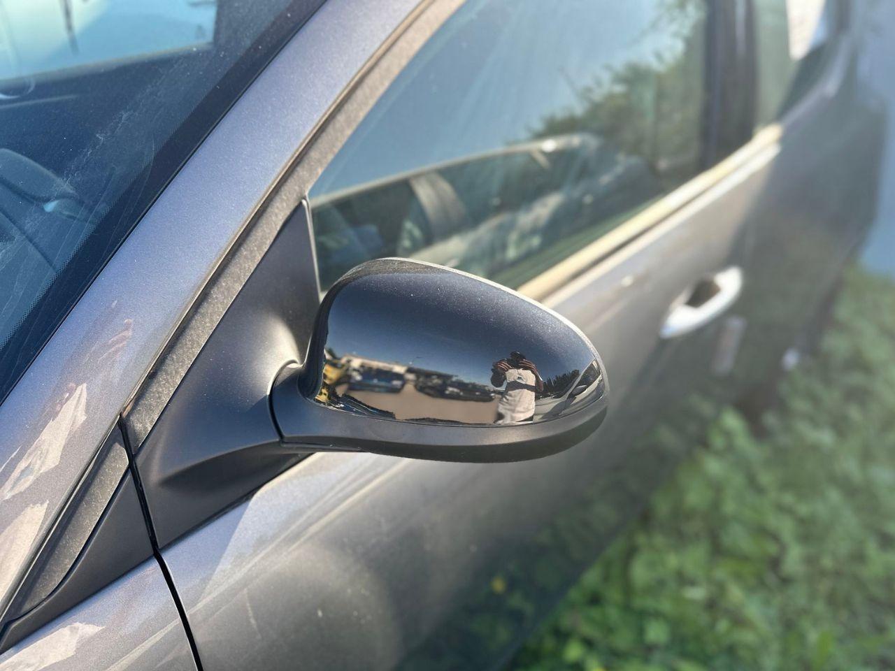 LANCIA Ypsilon III 2021 - Ypsilon 1.0 firefly hybrid Silver s&s 70cv