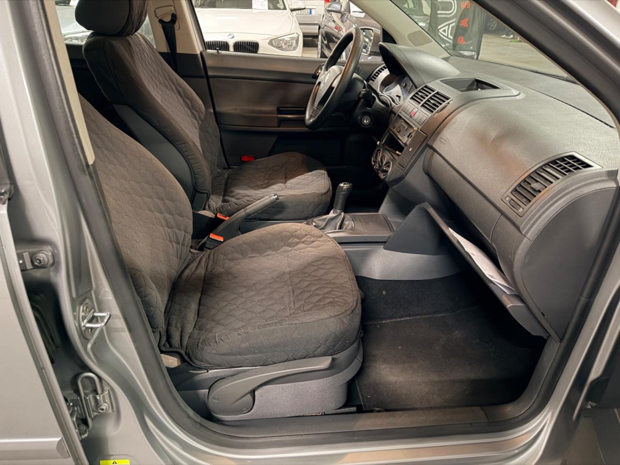 Volkswagen Polo 1.4/80CV 16V 5p. Comfortline