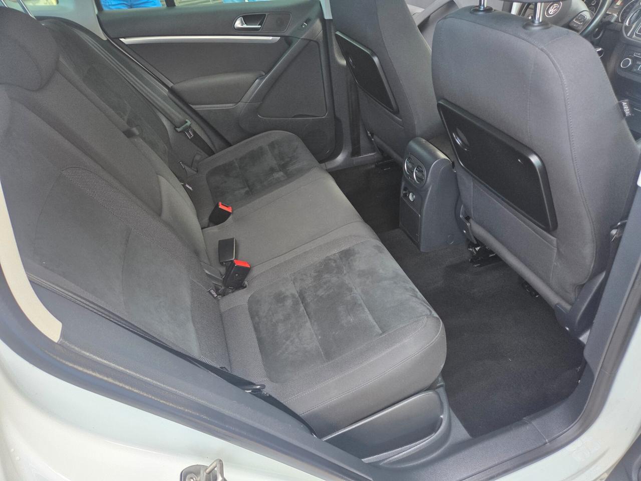 VW TIGUAN 2.0 TDI ANNO 2015 NAVI PARK ASSIST KMCERTIF