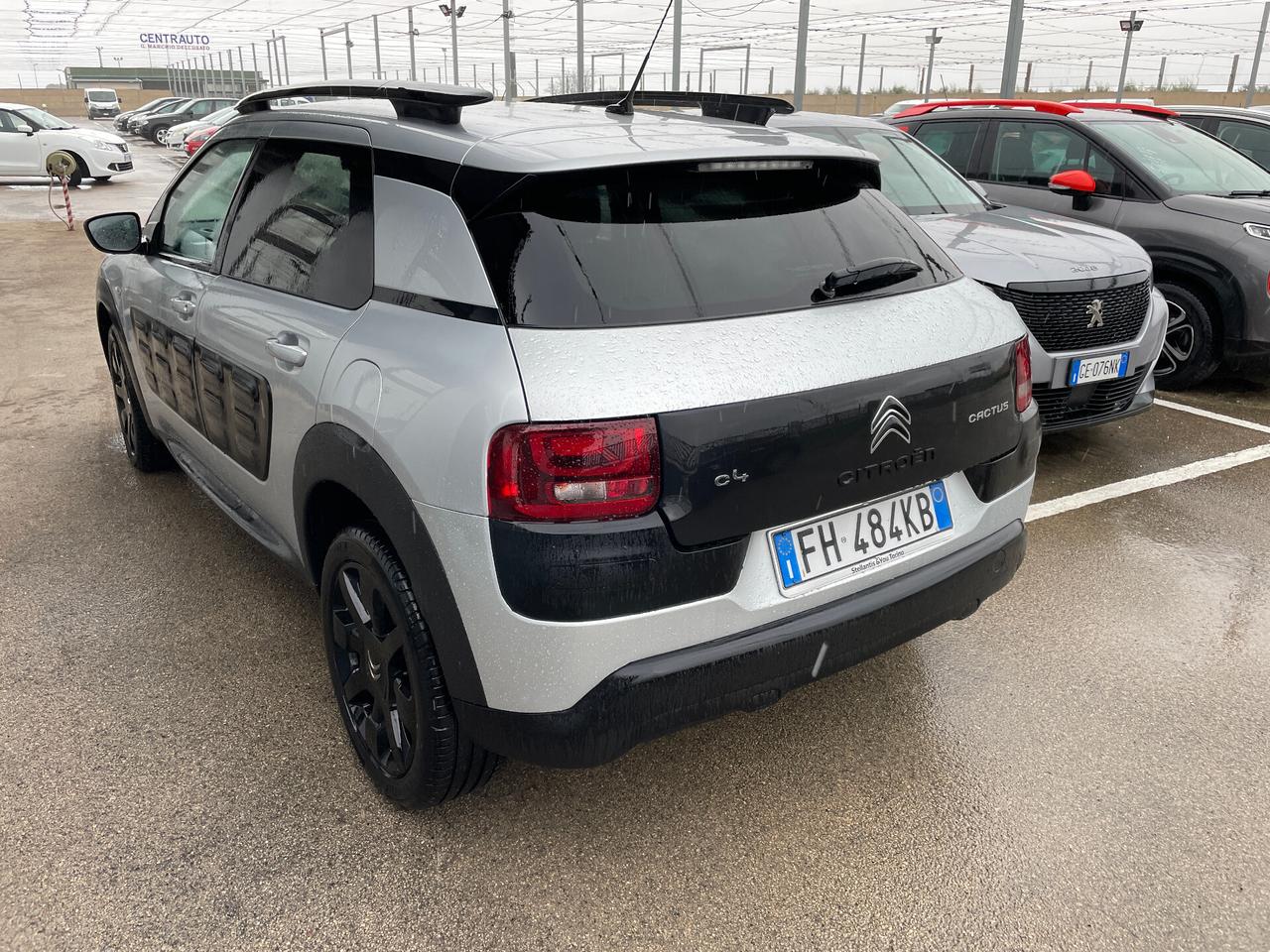 Citroen C4 Cactus 1.2 PureTech 82 Shine-NAVIGATORE