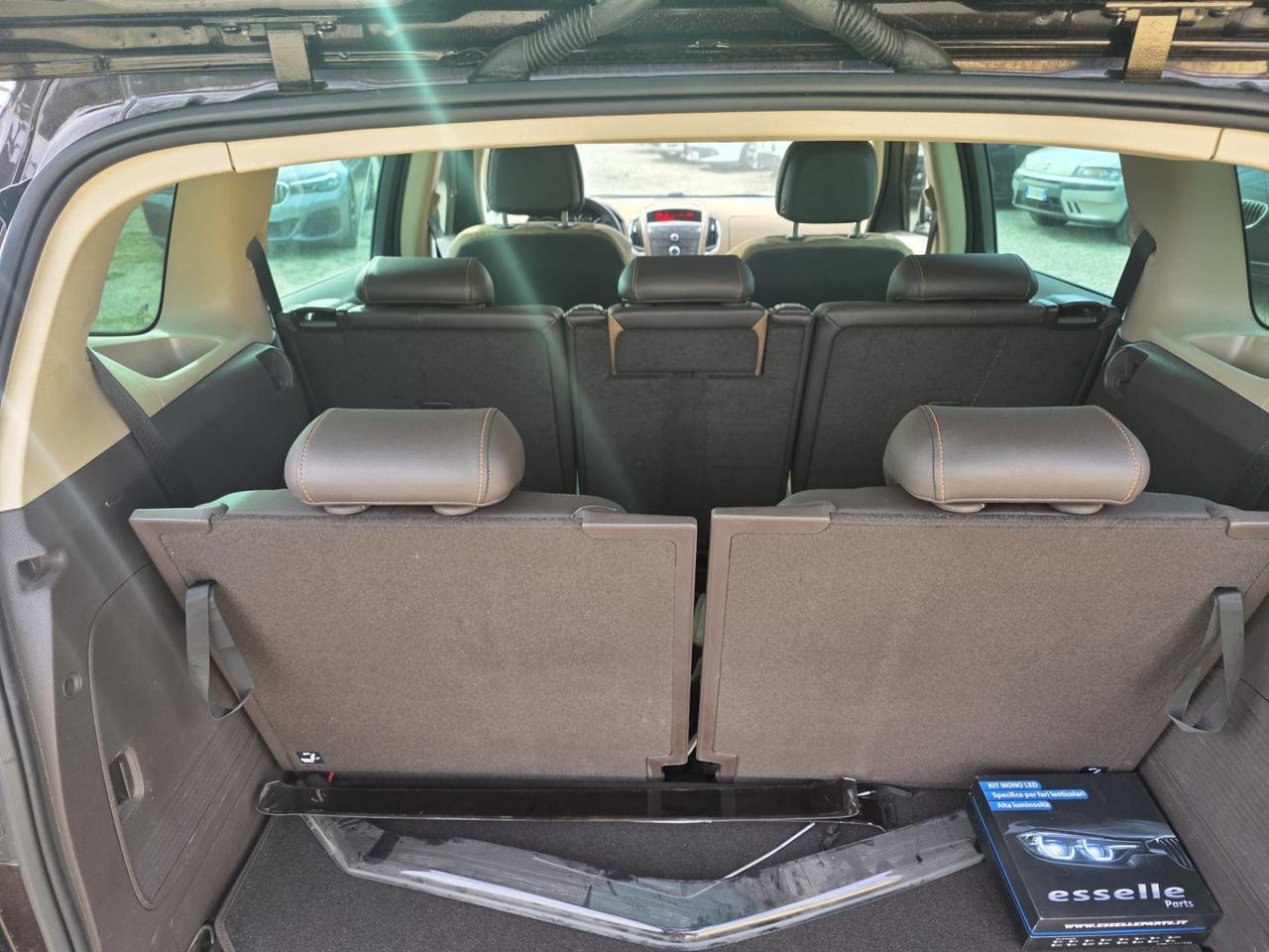 Opel Zafira Tourer 2.0 CDTi 130CV Cosmo