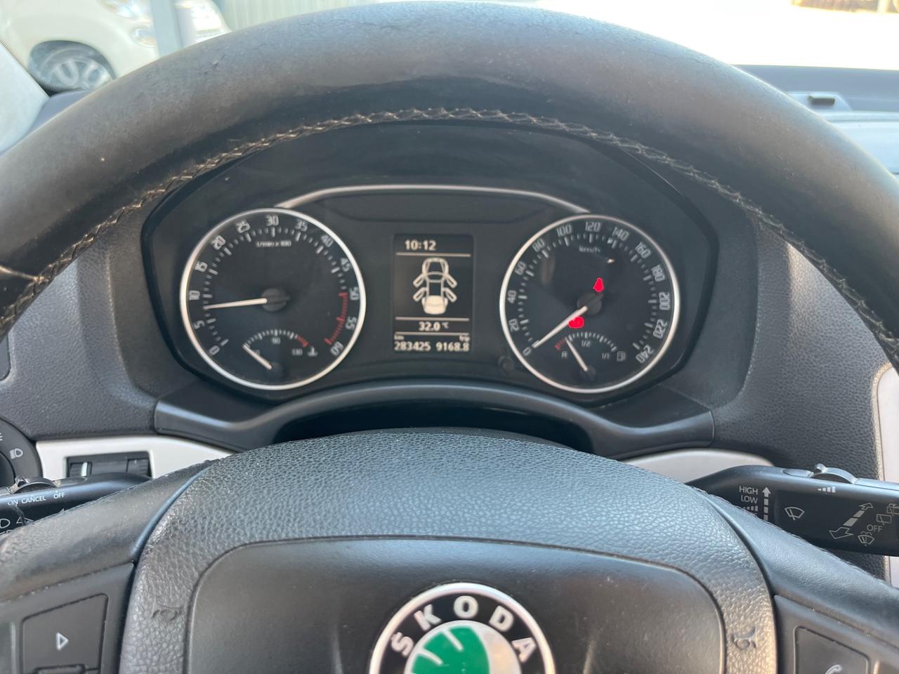 Skoda Octavia 1.6 TDI CR F.AP. Wagon Ambition