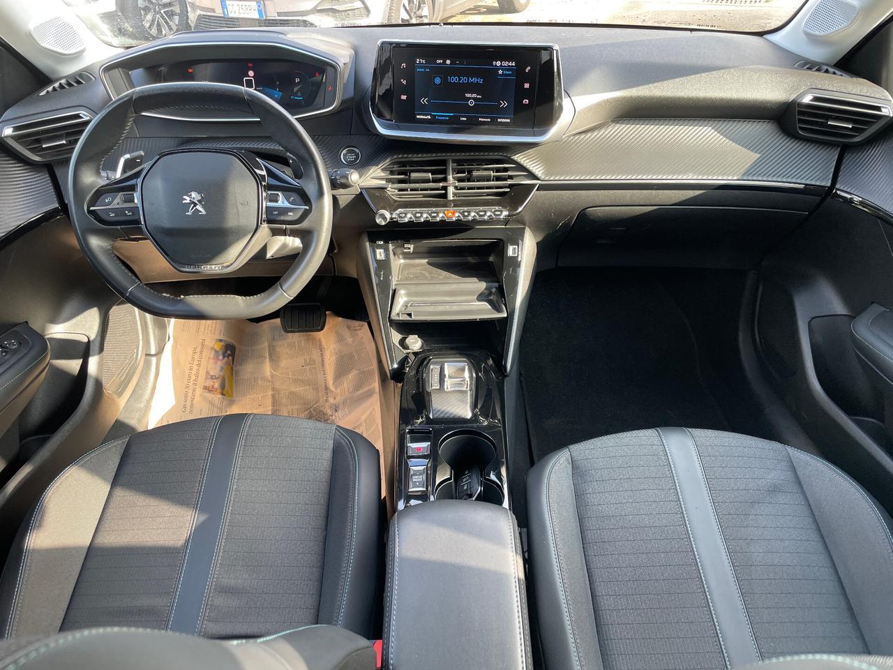 Peugeot 208 1.2 PureTech 100cv EAT8 5 porte Allure Pack