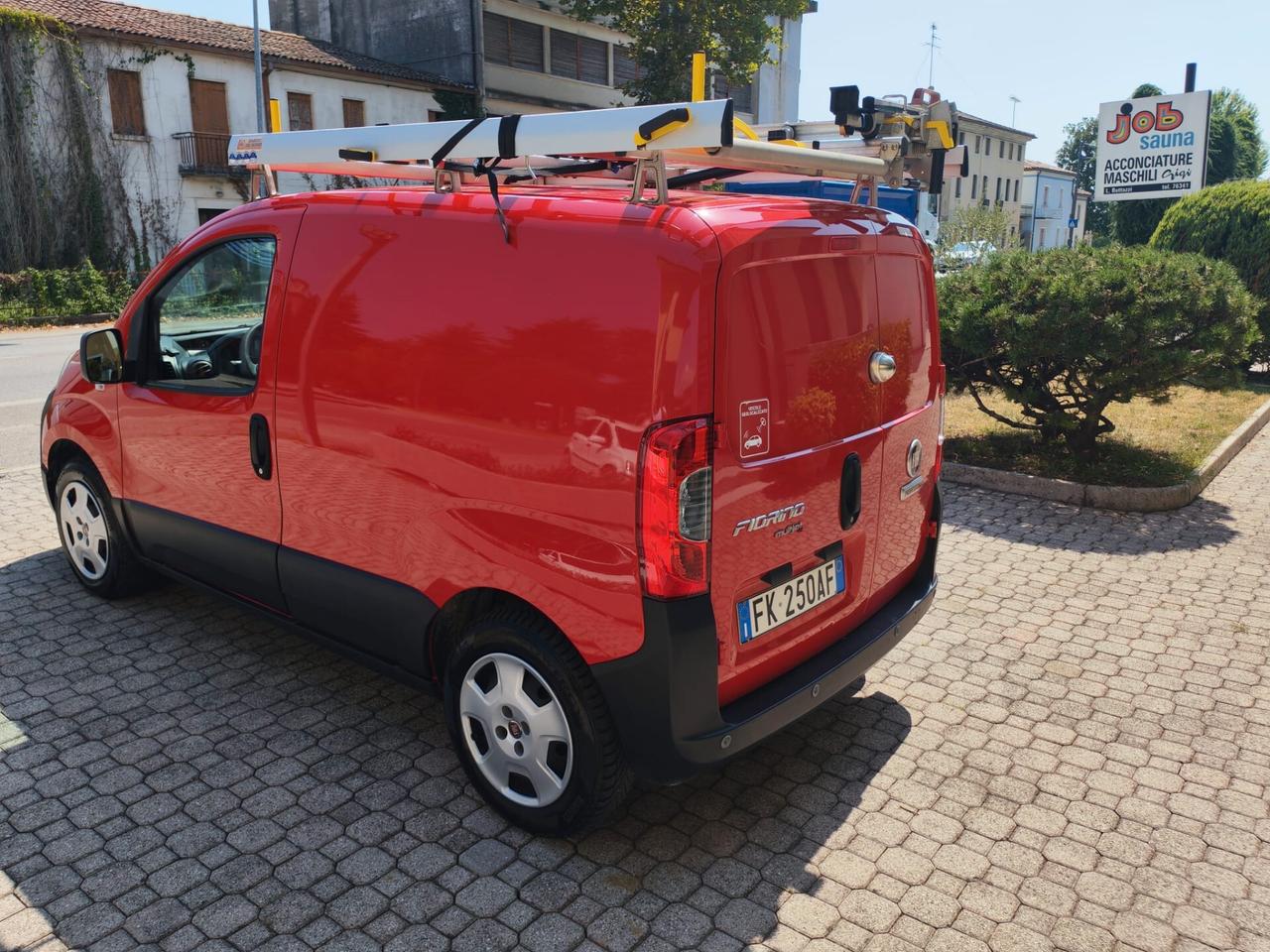 Fiat Fiorino 1.3 MJT 95CV Combinato Adventure