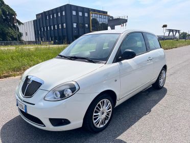 Lancia Ypsilon 1.2 69 CV