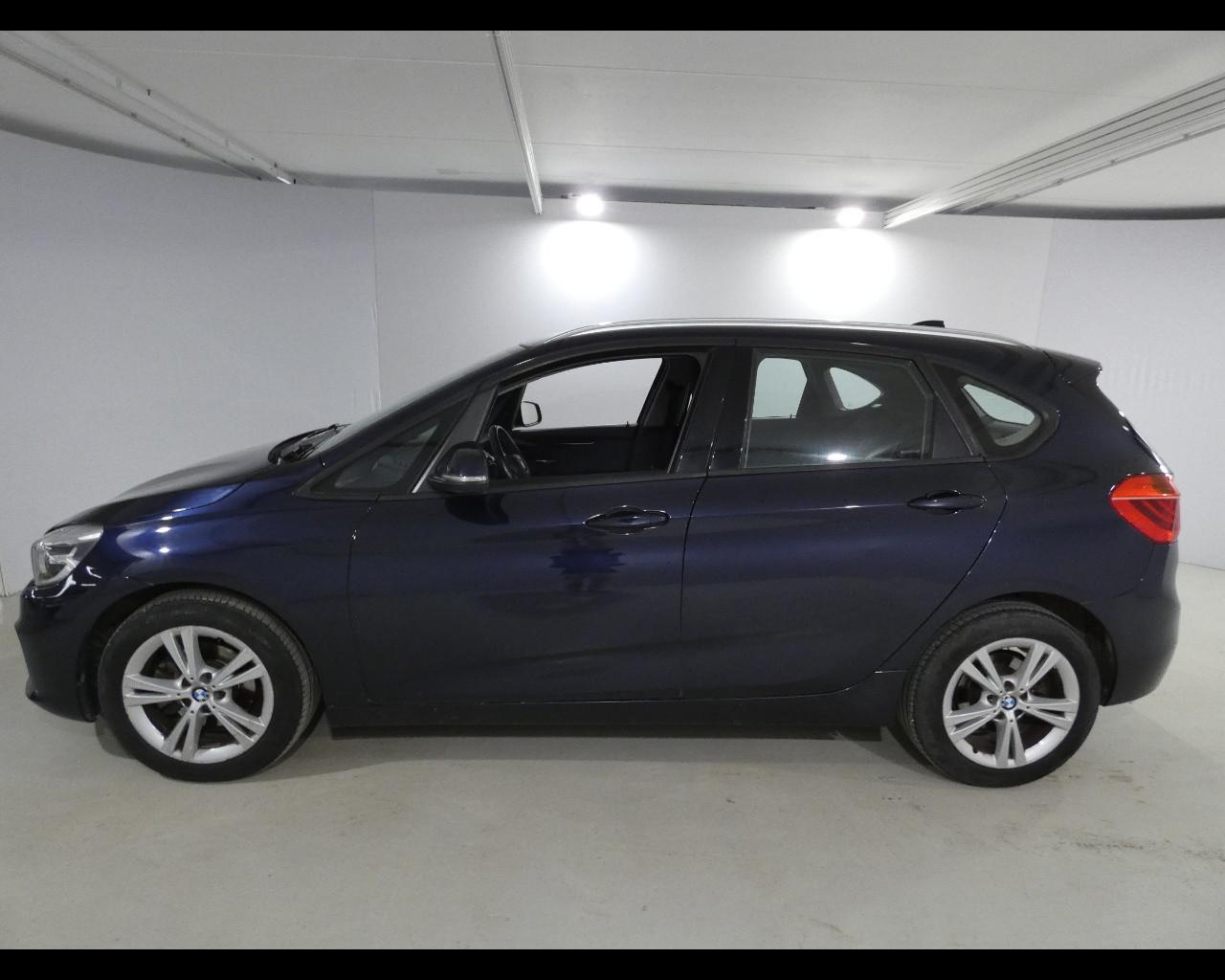 BMW Serie 2 A.T. (F45) - 218d Active Tourer Advantage