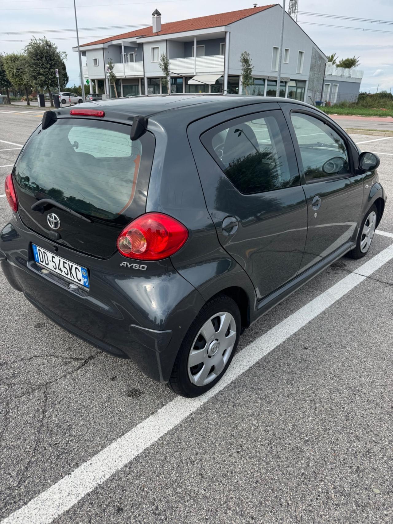 Toyota Aygo 1.0benzina 78000km unicoproprietario