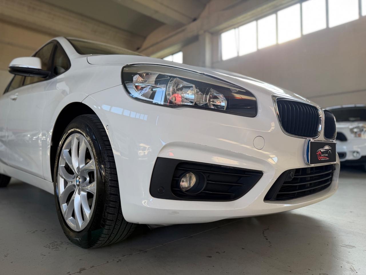 Bmw 2er Active Tourer 218i Advantage NEOPATENTATI