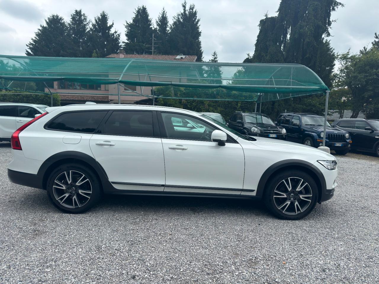 Volvo V90 Cross Country V90 Cross Country D4 AWD Geartronic Pro