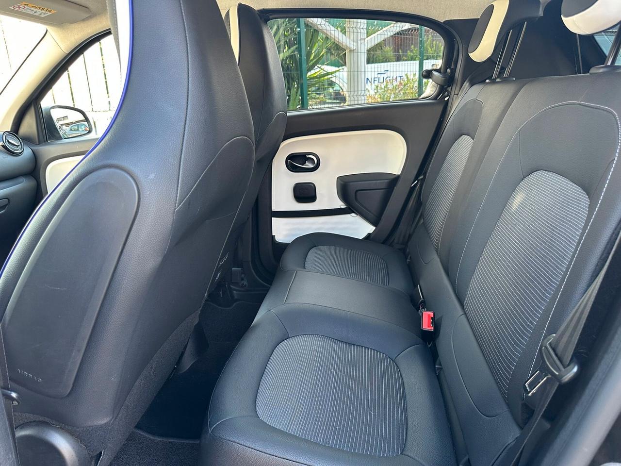 Renault Twingo Cosmic