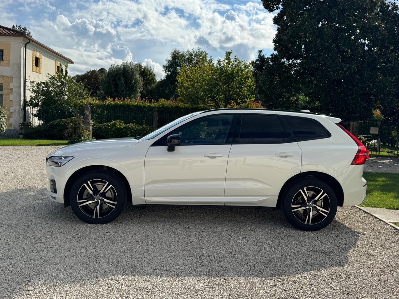 Volvo XC 60 XC60 B4 Geartronic R-design