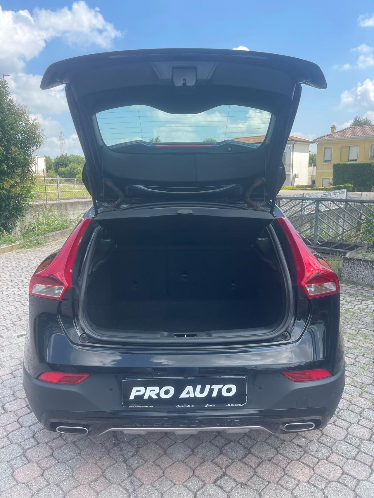 Volvo V40 Cross Country D3 Business