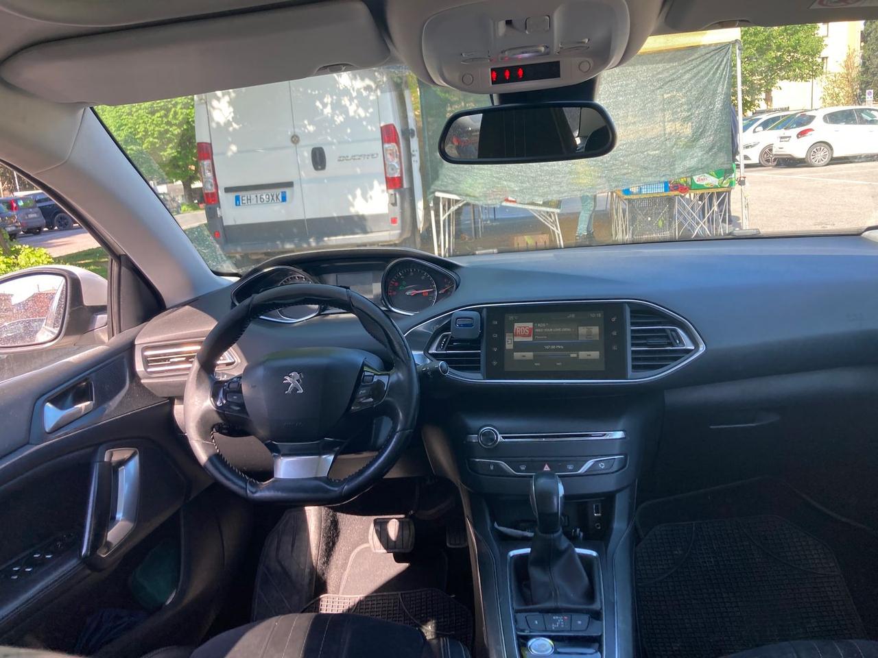 Peugeot 308 1.6 blue HDI 120 #10497