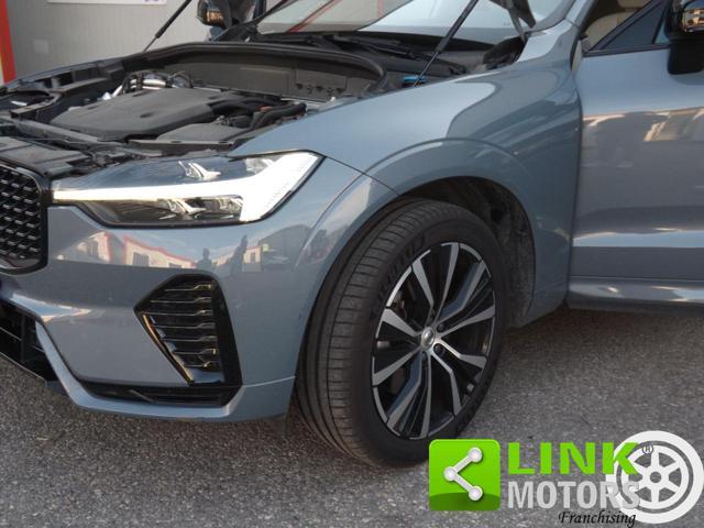 VOLVO XC60 B4 (d) AWD automatico Plus Dark ben tenuta