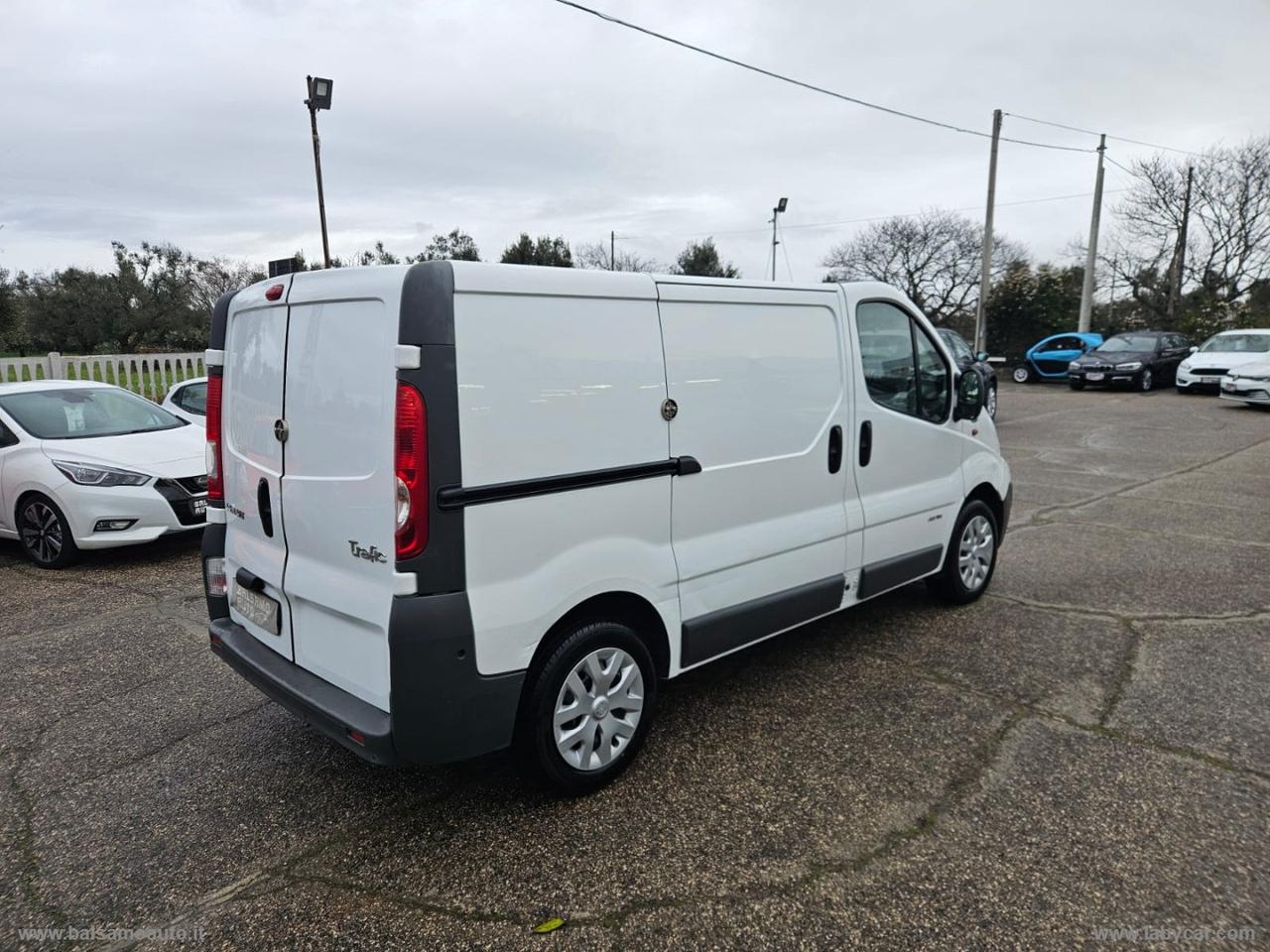 Trafic T27 2.0 dCi/115 PC-TN Furgone DPF