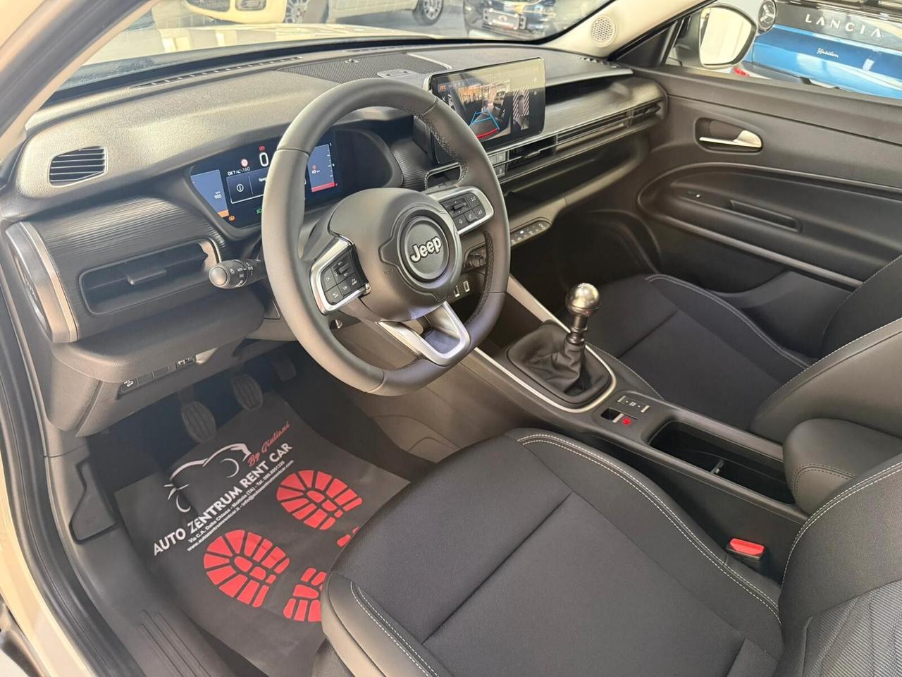 Jeep Avenger 1.2 Turbo 100 CV Tech & Sky
