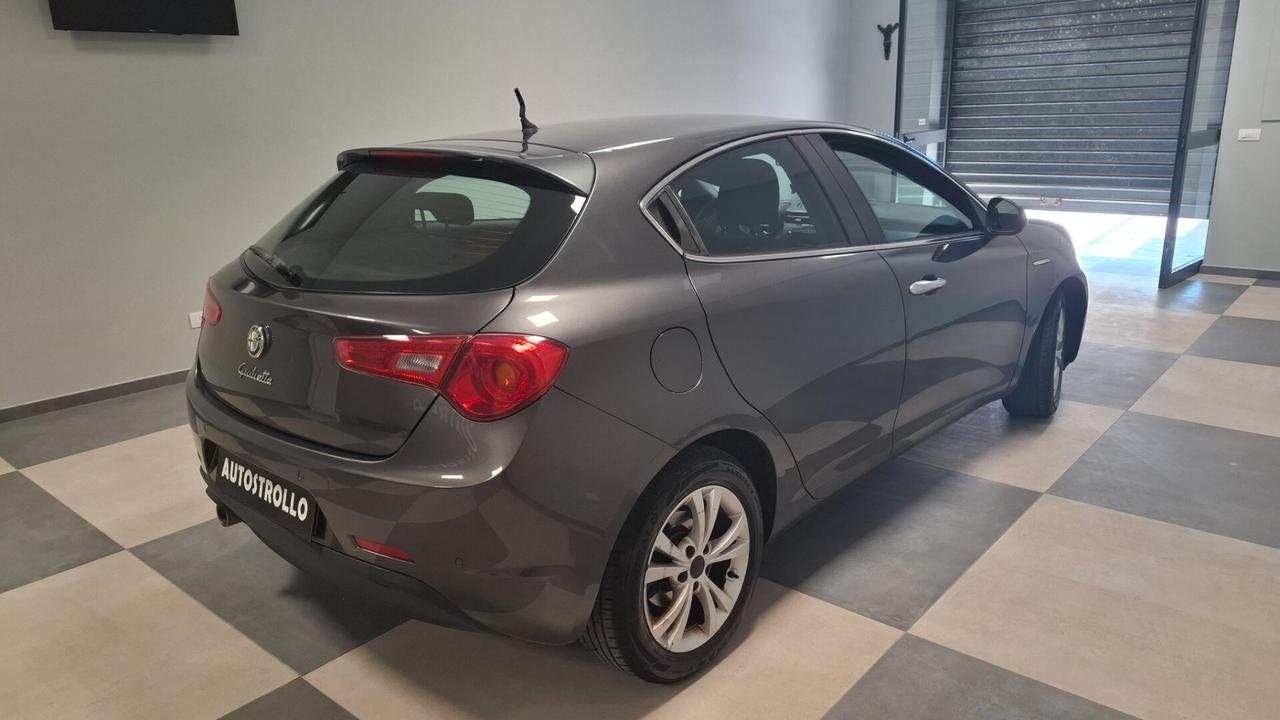 Alfa Romeo Giulietta 1.6 JTDm-2 105 CV Distinctive