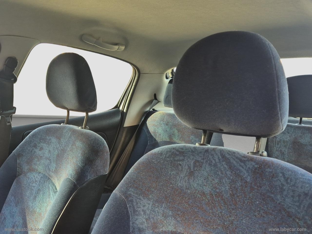 PEUGEOT 206 1.4 5p. ADATTA ANCHE A NEOPATENTATI