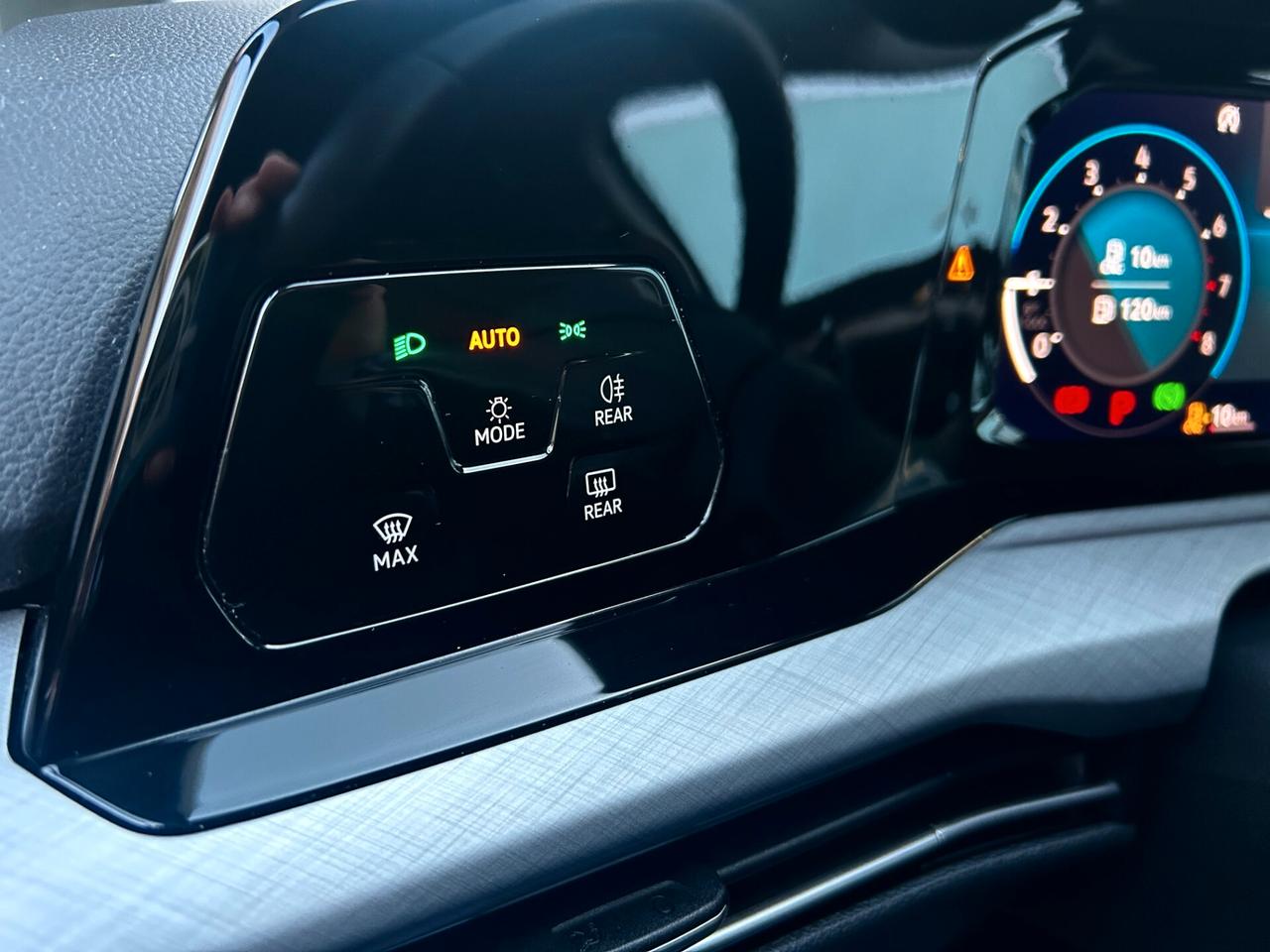 Volkswagen Golf 1.5 TGI DSG Life 2021